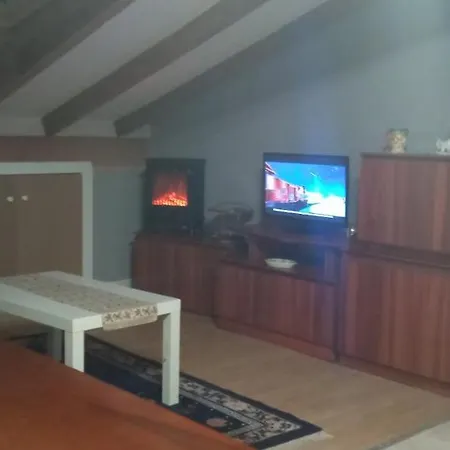 Atico アパート *